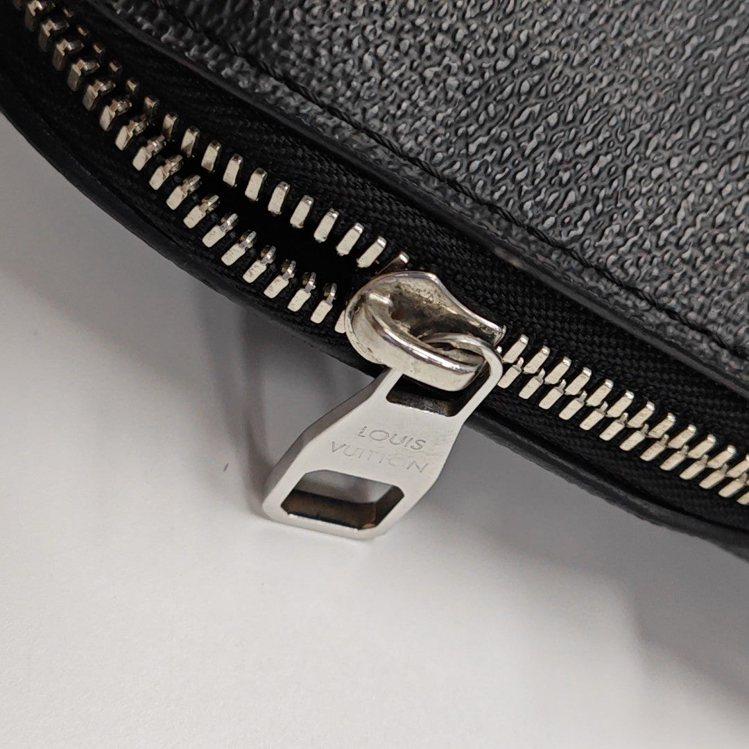 PORTE-DOCUMENTS Damier Graphite Coated Canvas Black