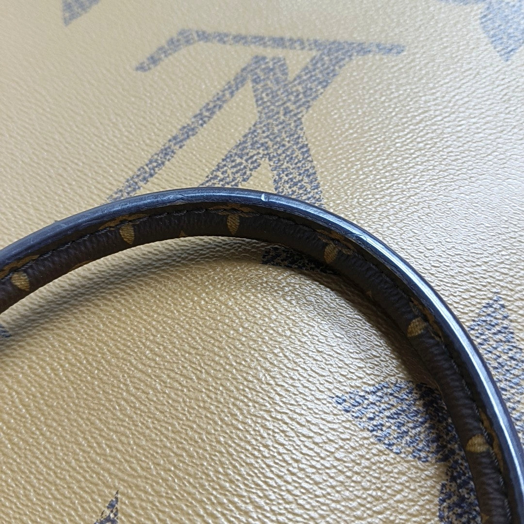 Authenticated pre-owned  ONTHEGO GM Monogram Coated Canvas Brown - Tote Bag at Looply