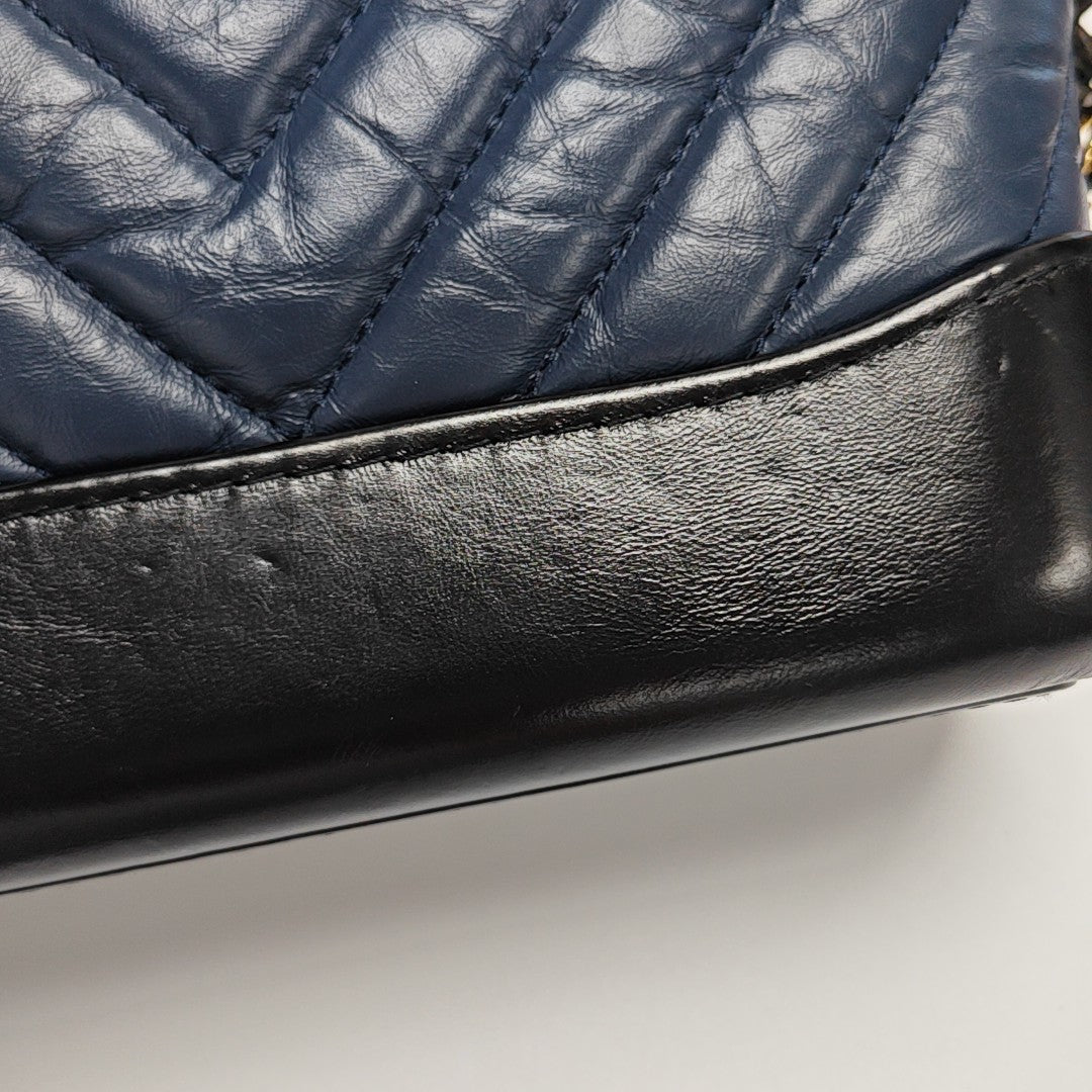 GABRIELLE Small Chevron Calfskin Blue