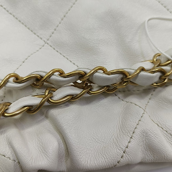 CHANEL 22 Small Quilted Calfskin White
