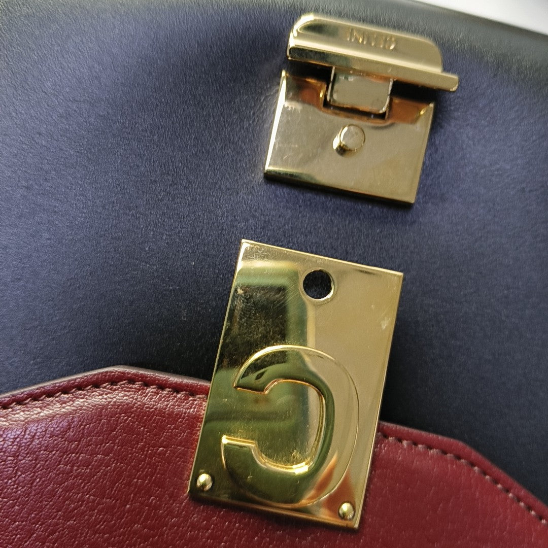 C Medium Calfskin Black