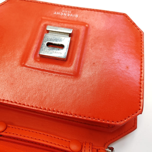 Calfskin Shoulder Bag Red