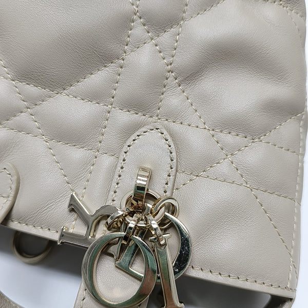 Toujours Cannage Calfskin Beige