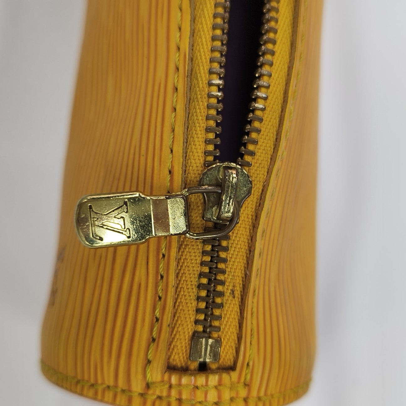 VINTAGE SOUFFLOT Epi Yellow