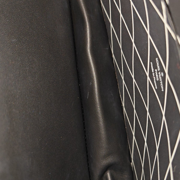 TRUNK Epi Black