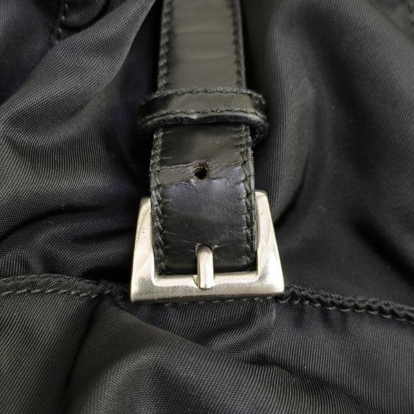 Re-Nylon Medium Nylon Black