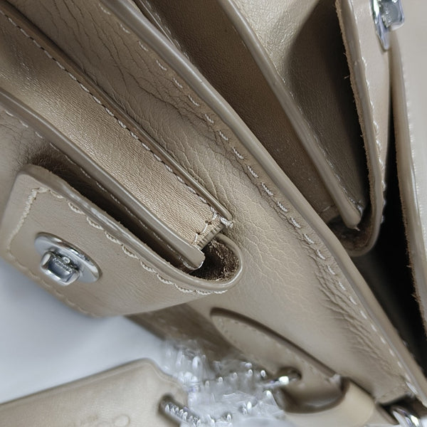 CARGO SOFT TABBY Medium Calfskin Beige