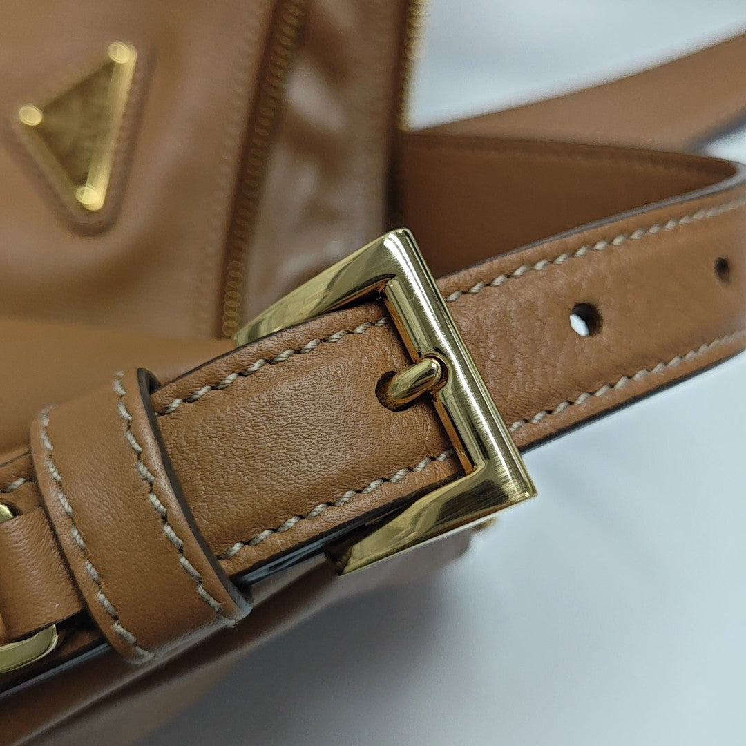 Aimée Naplak Large Calfskin Brown