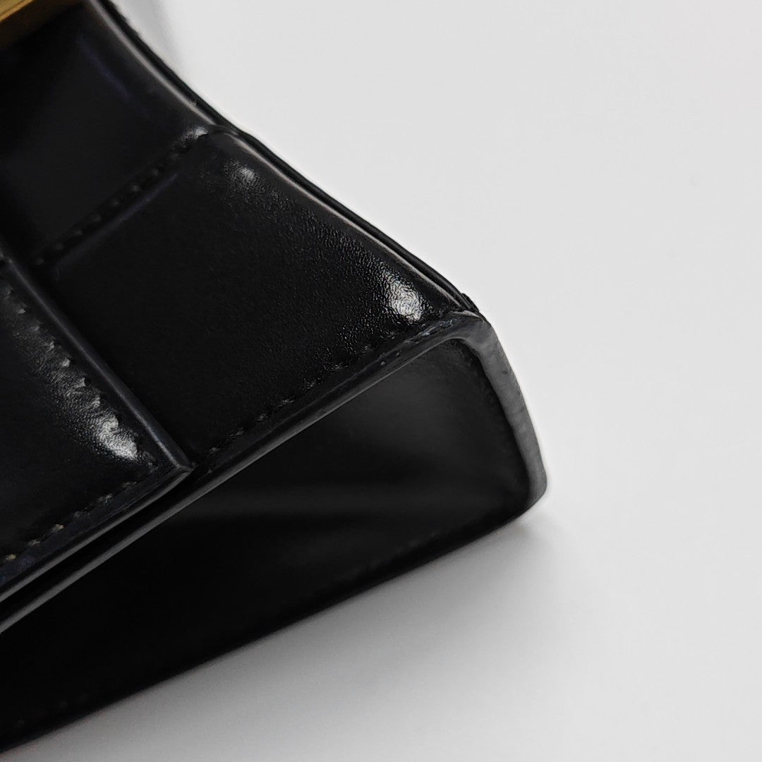 Hourglass XS Calfskin Black