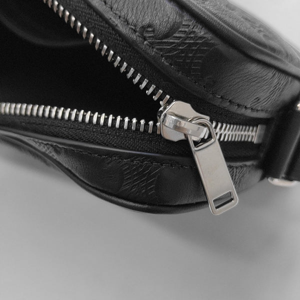 Calfskin Shoulder Bag Medium Black