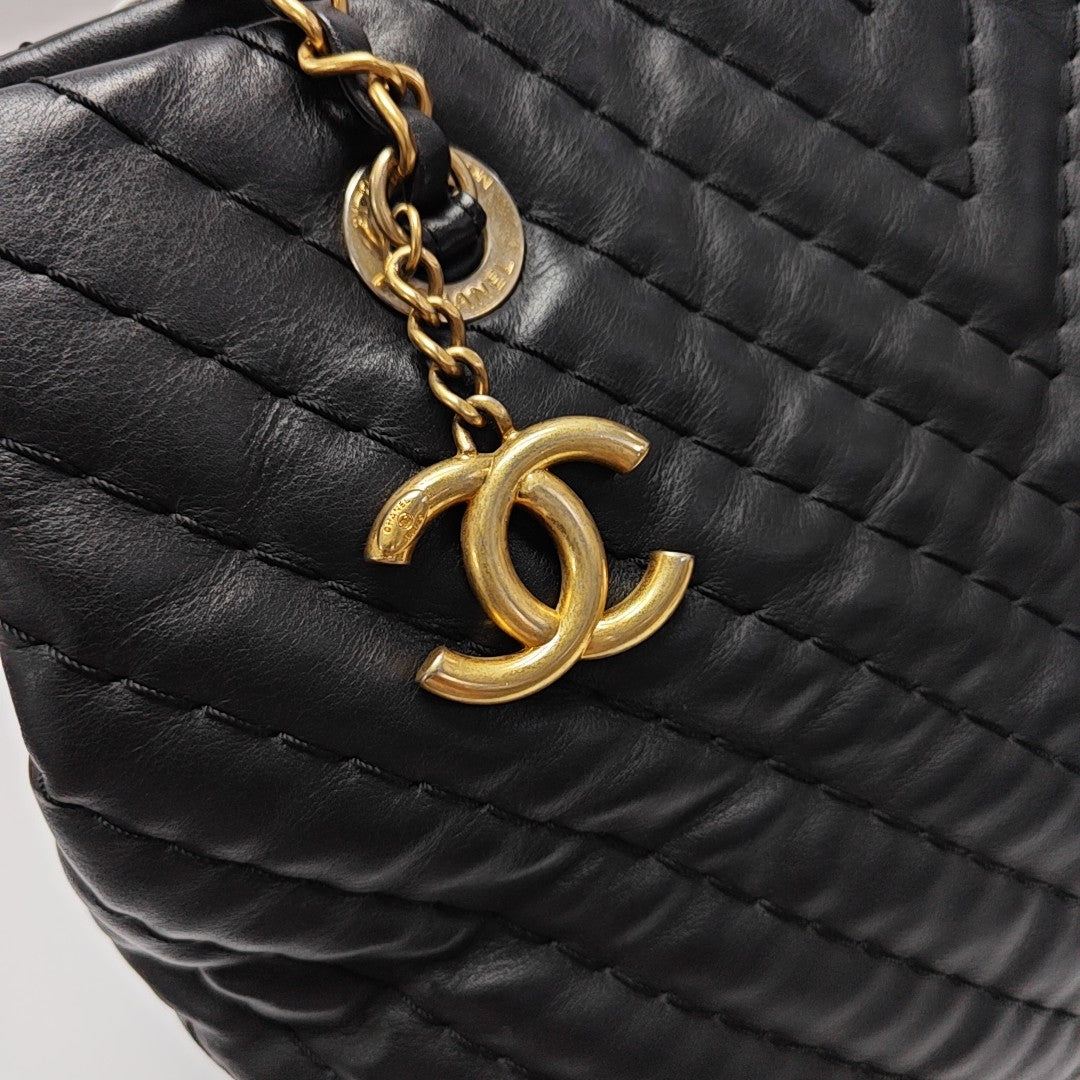 Chevron Calfskin Black