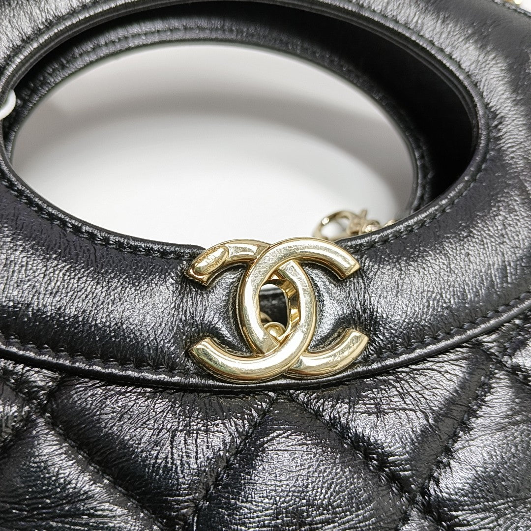 CHANEL 31 Quilted Lambskin Black