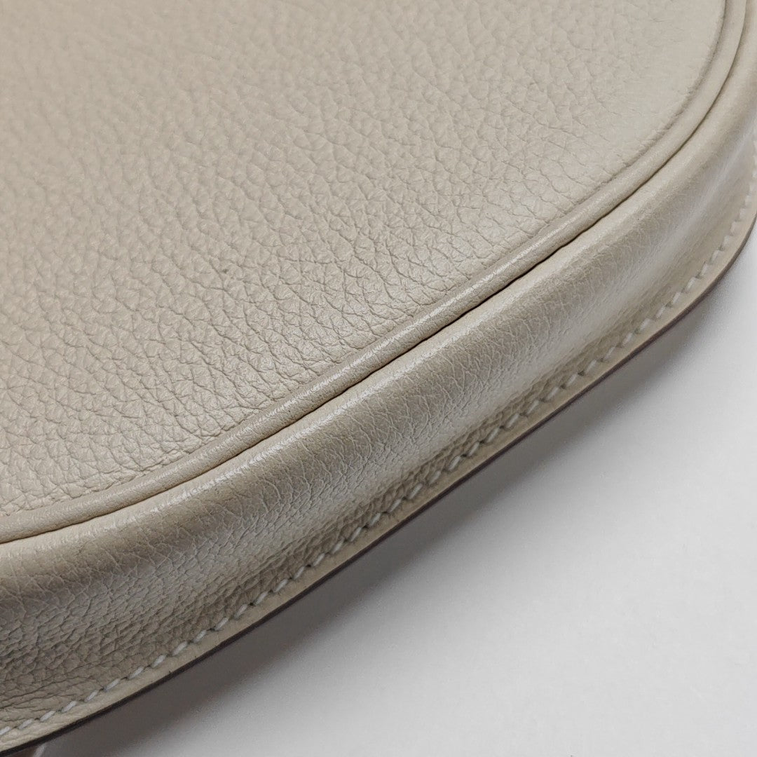 Perspective Cavaliere 19 Clemence White