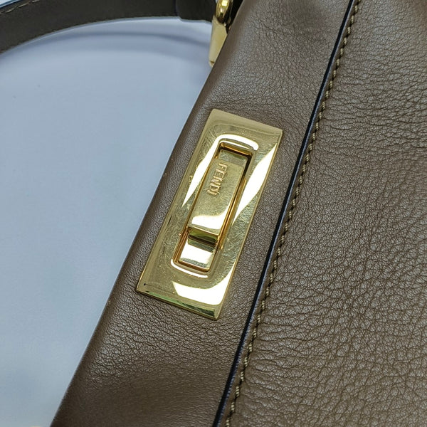 Peekaboo Medium Calfskin Brown
