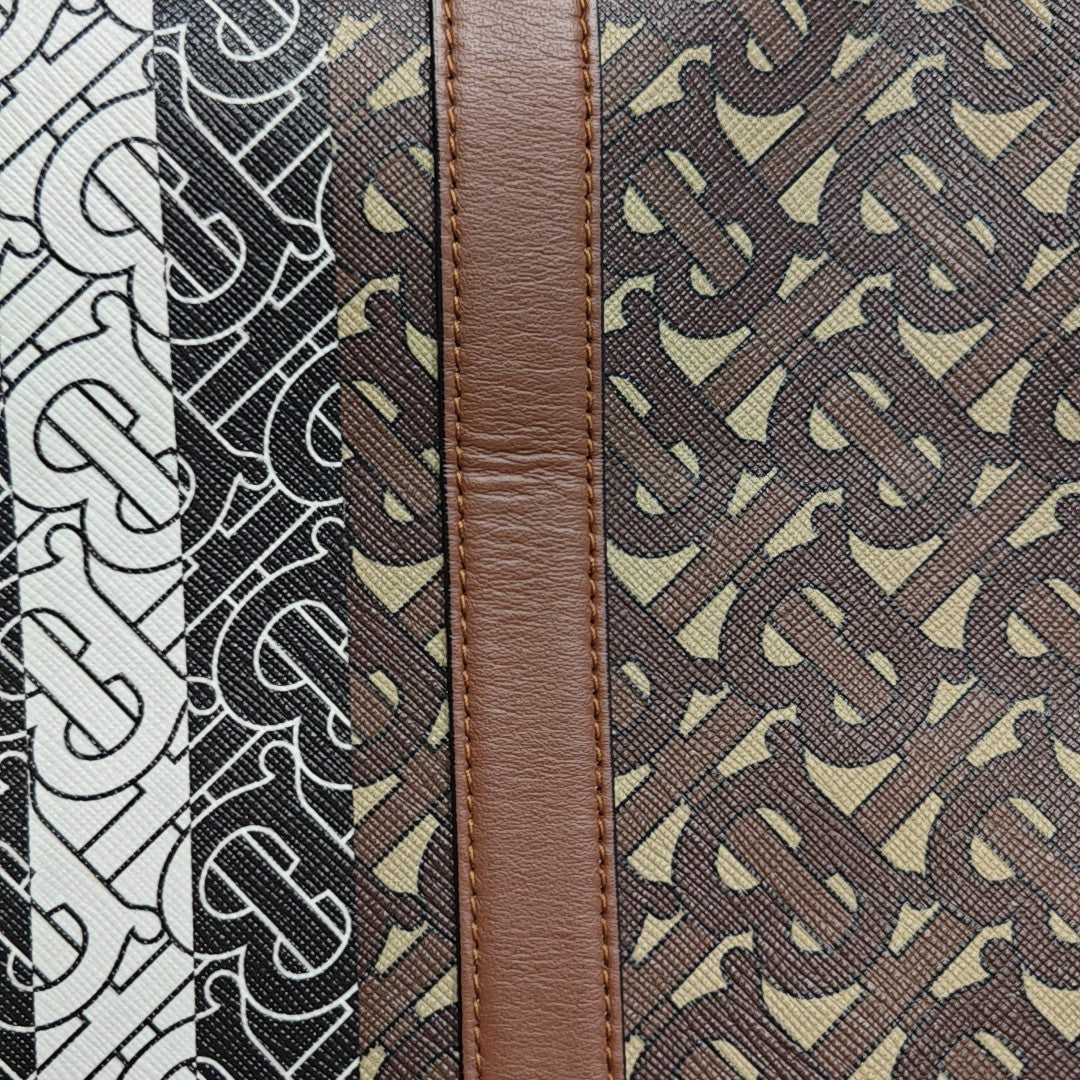 MONOGRAM Large Coated Canvas Brown
