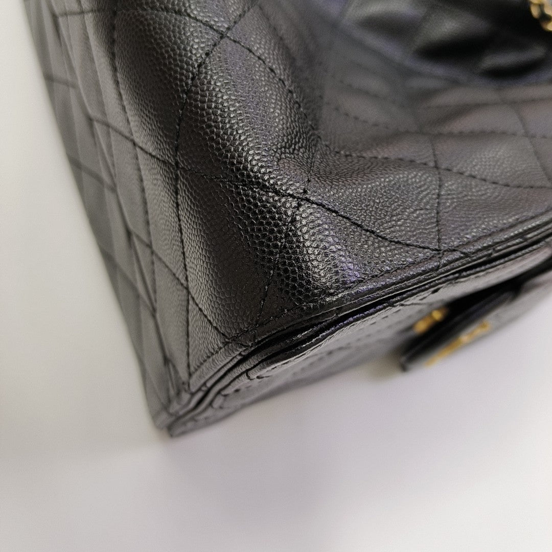 Authenticated pre-owned  CHANEL 25 Large Quilted Grained Calfskin Black - Shoulder Bag at Looply