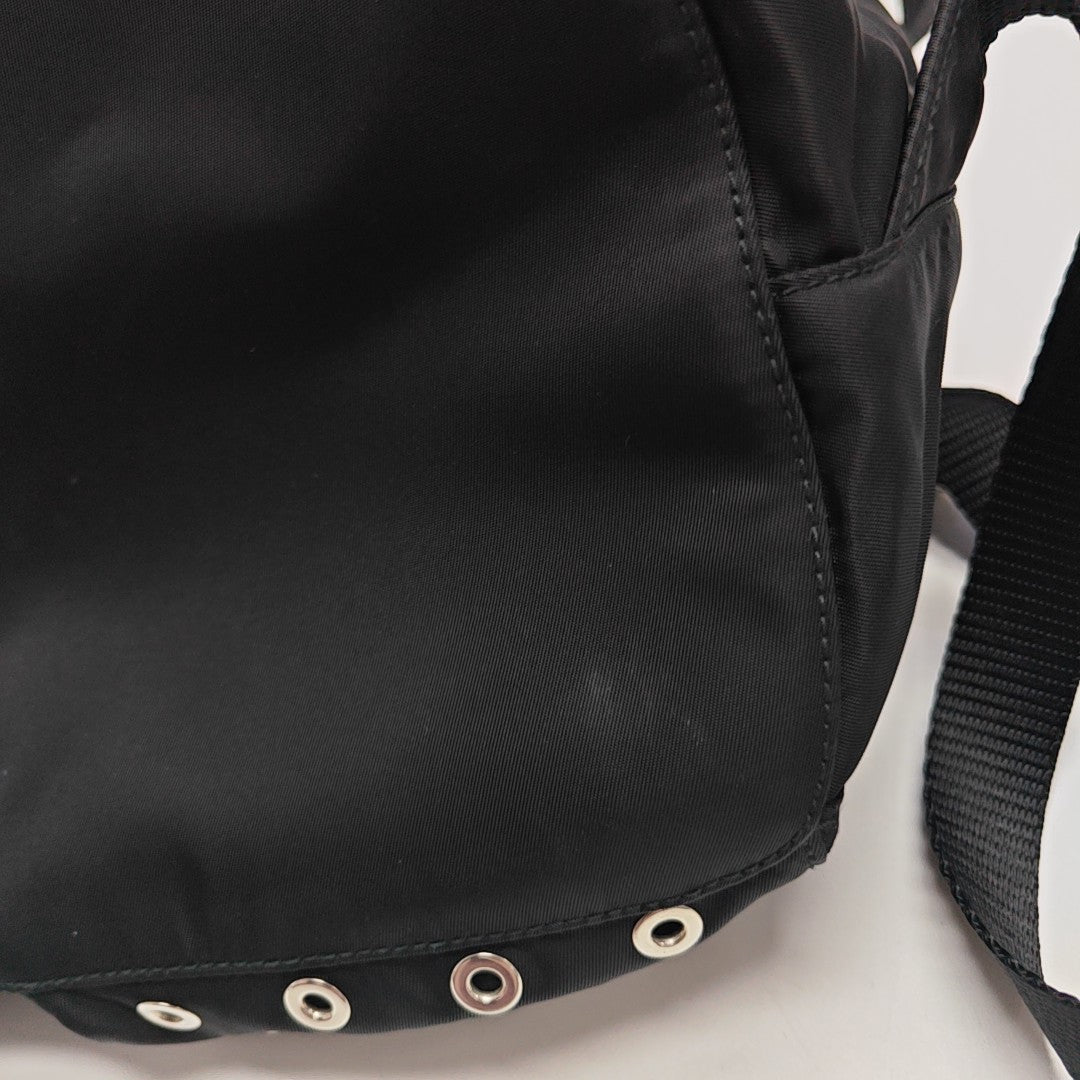 Vela Nylon Black