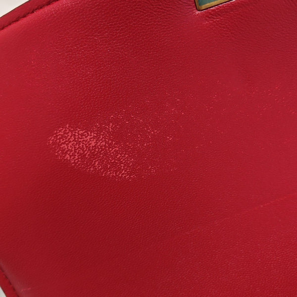 CLASSIC BOX Medium Calfskin Red