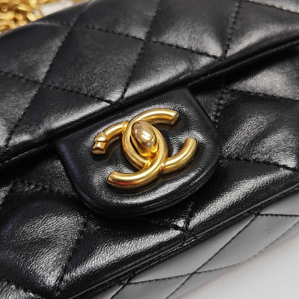 CLASSIC FLAP Mini Quilted Lambskin Black