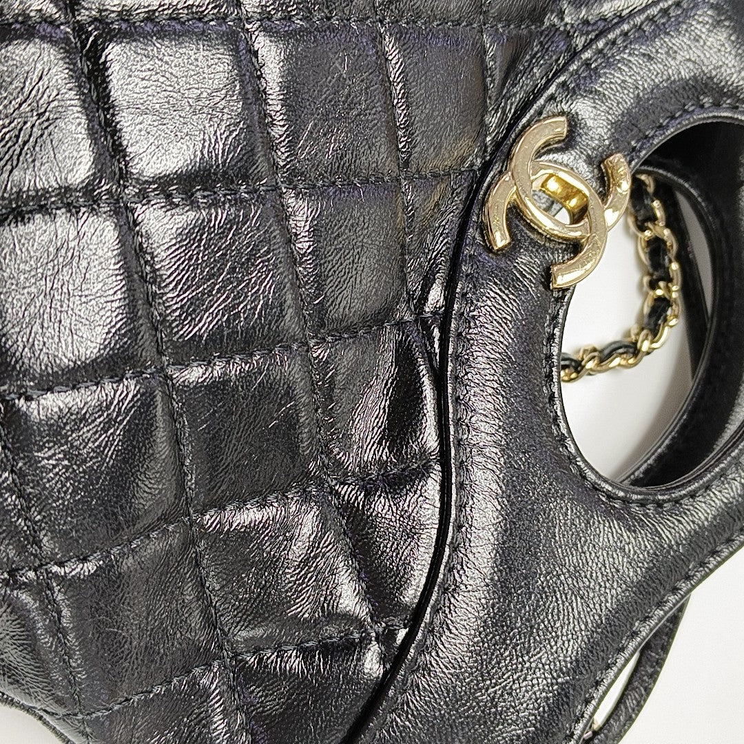 CHANEL 31 Mini Quilted Lambskin Black