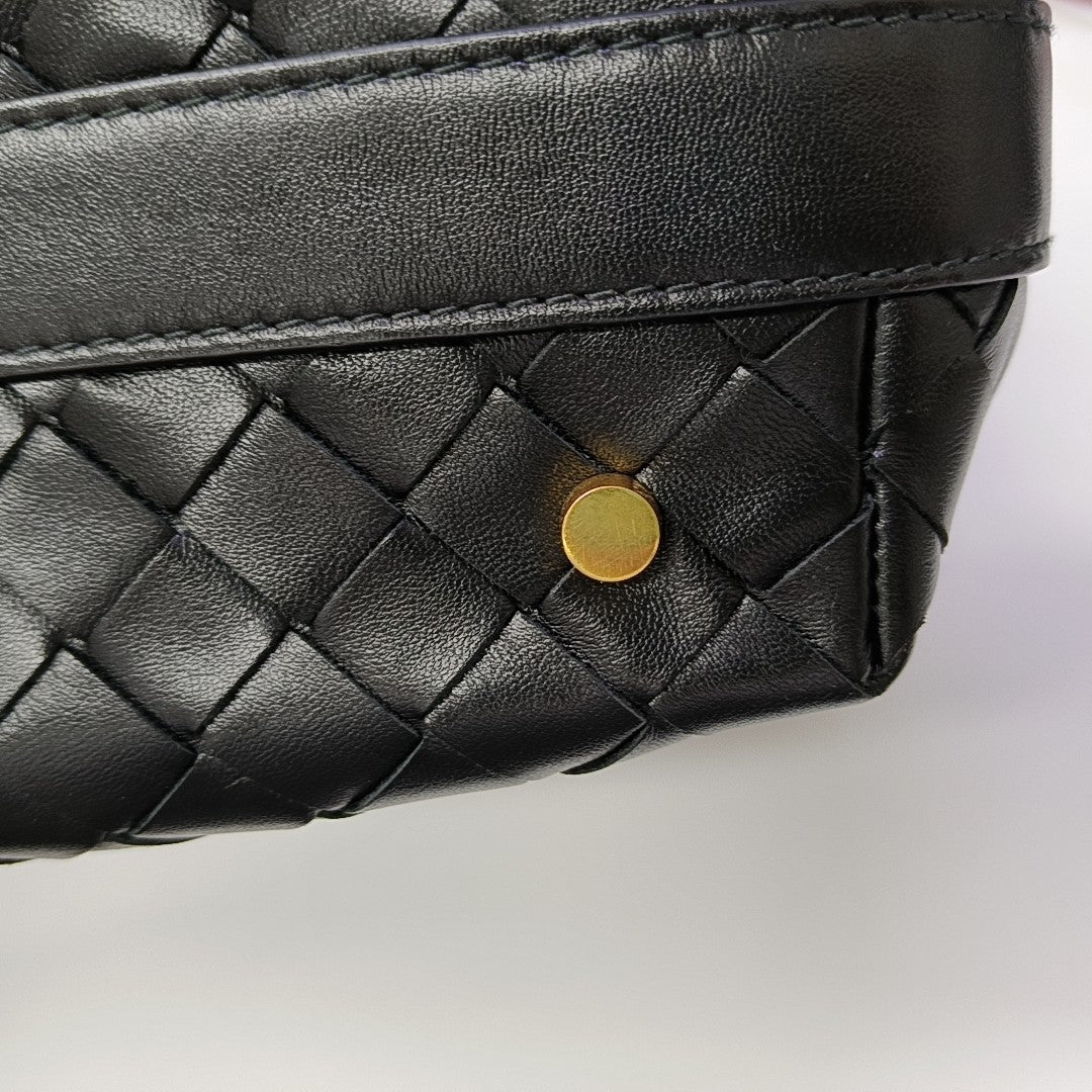 Wallace Calfskin Black