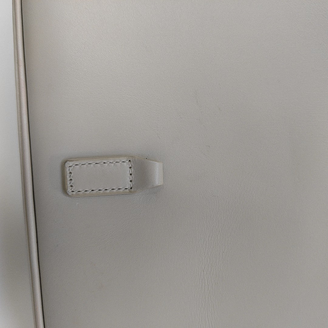LE 5 À 7 Small Calfskin White