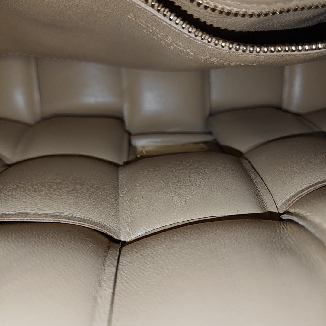 Cassette Medium Lambskin Beige