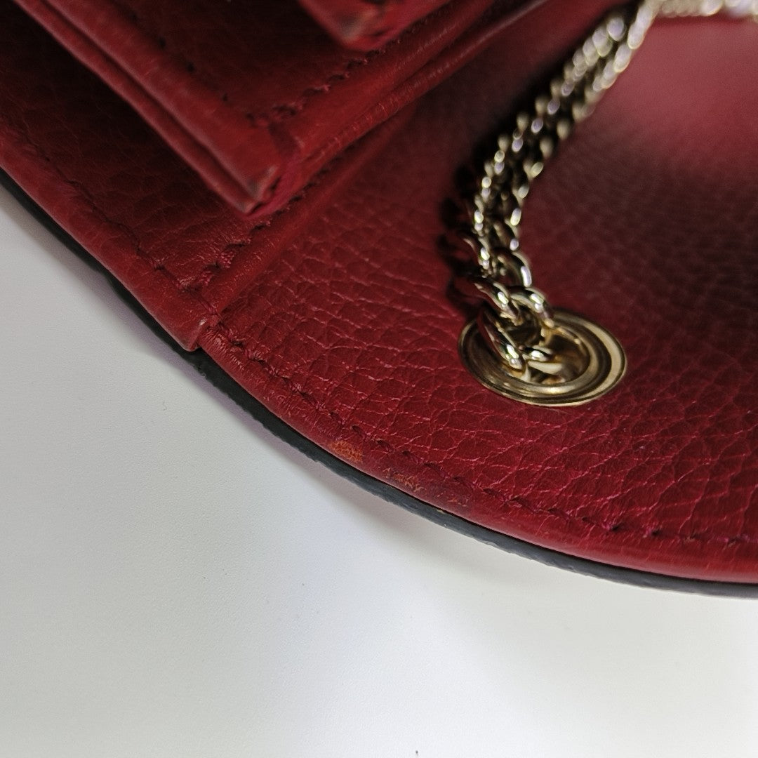 Interlocking G Small Calfskin Red
