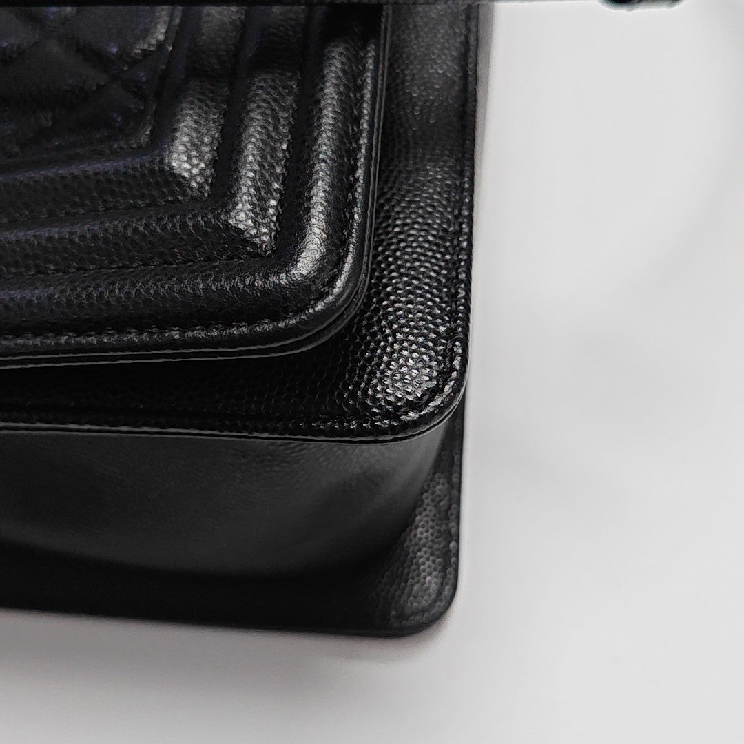 BOY CHANEL Medium Quilted Grained Calfskin Black