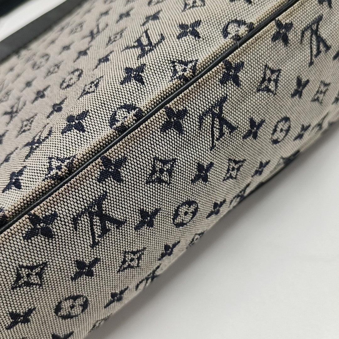 LUCILLE PM Monogram Canvas Gray