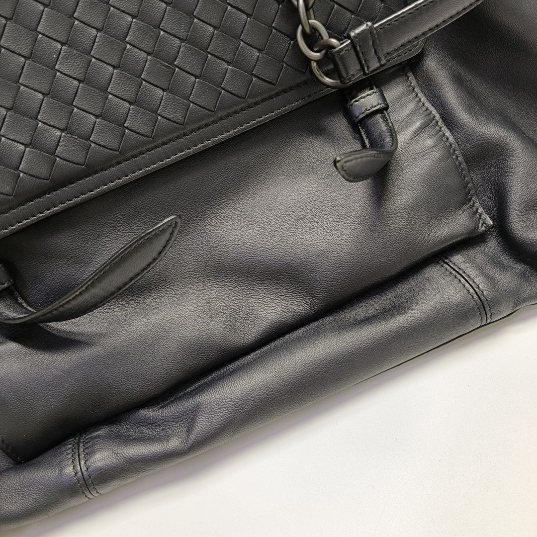 Lambskin Shoulder Bag Black