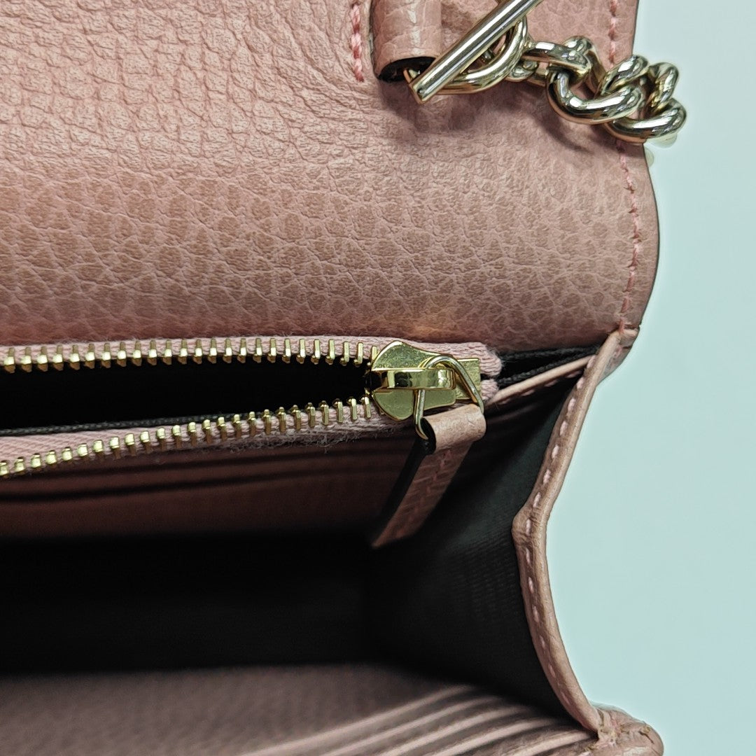 Interlocking G Small Calfskin Pink