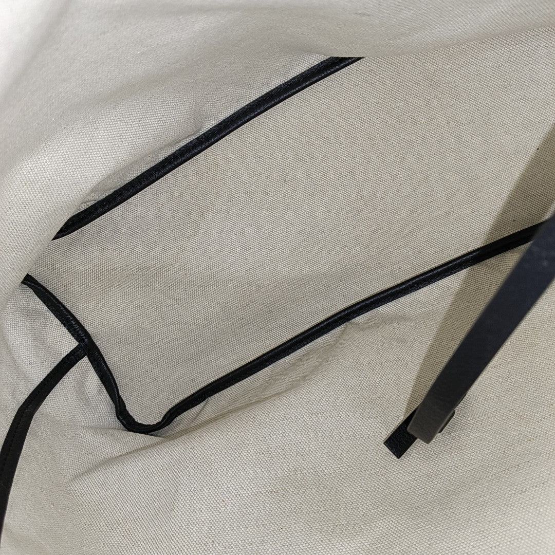 Hobo Coated Canvas Black