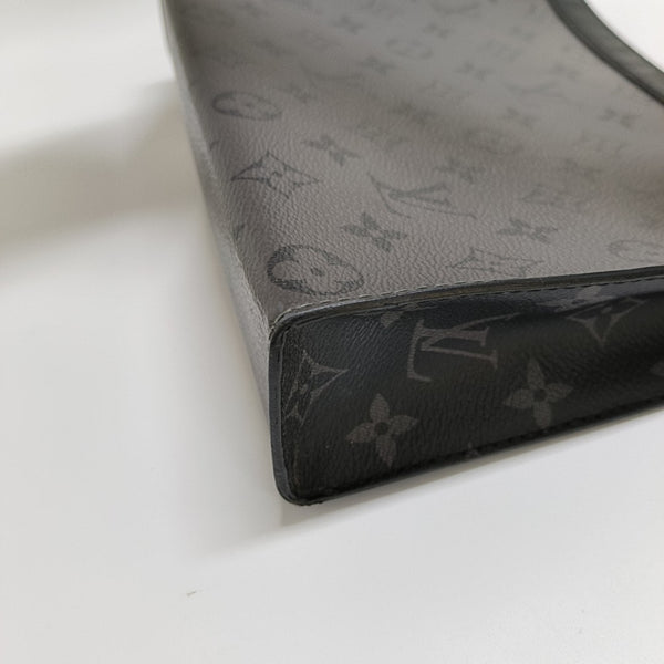 Pochette Voyag MM Monogram Coated Canvas Gray
