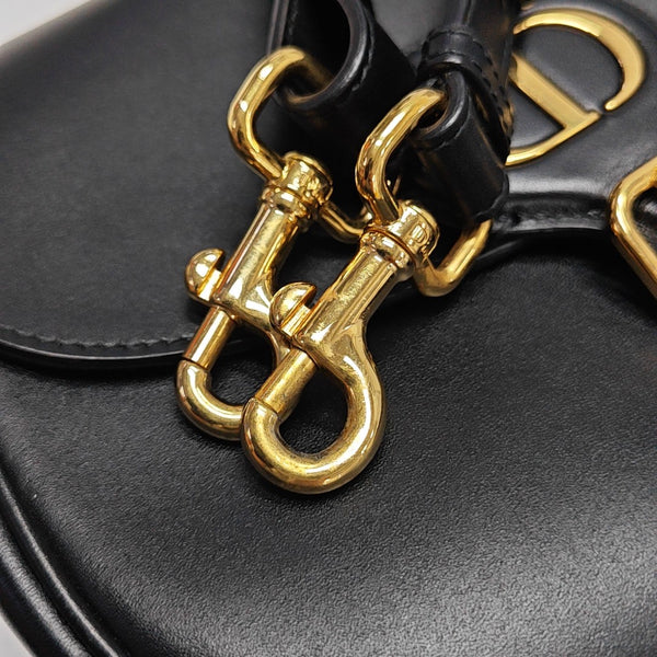 Bobby Medium Calfskin Black