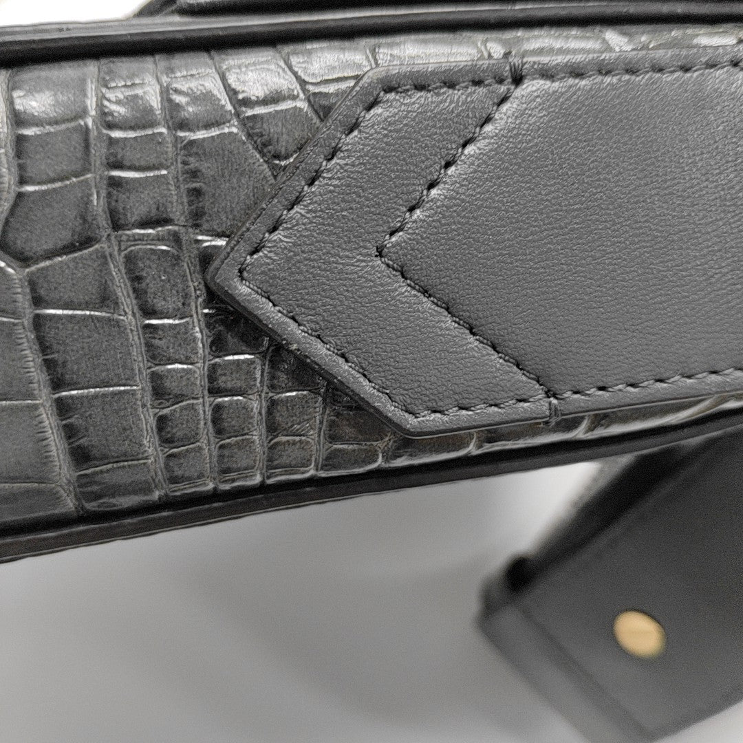 Calfskin Gray