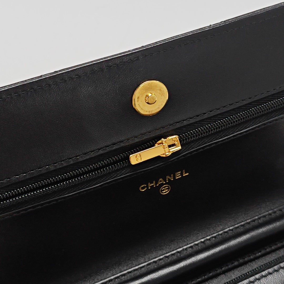 WOC Mini Lambskin Black