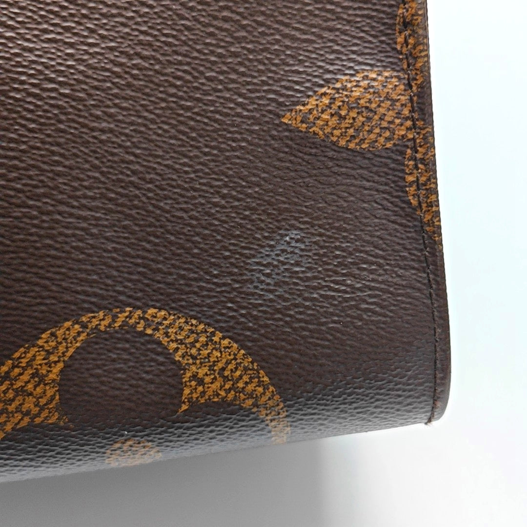 Authenticated pre-owned  ONTHEGO GM Monogram Coated Canvas Brown - Tote Bag at Looply