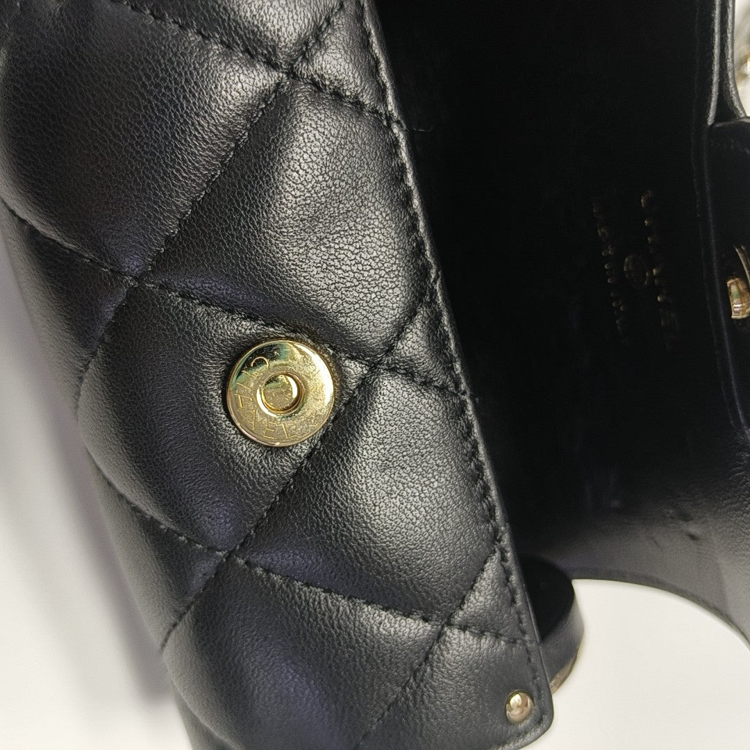 Quilted Lambskin Shoulder Bag Black