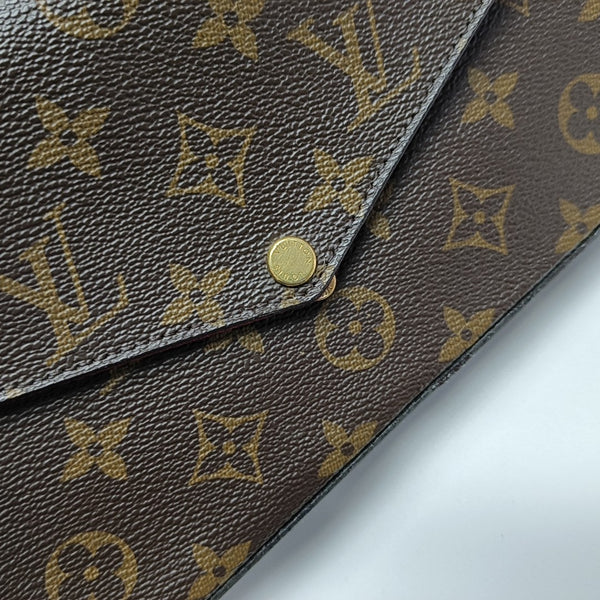Authenticated pre-owned  FÉLICIE Monogram Coated Canvas Brown - Shoulder Bag at Looply