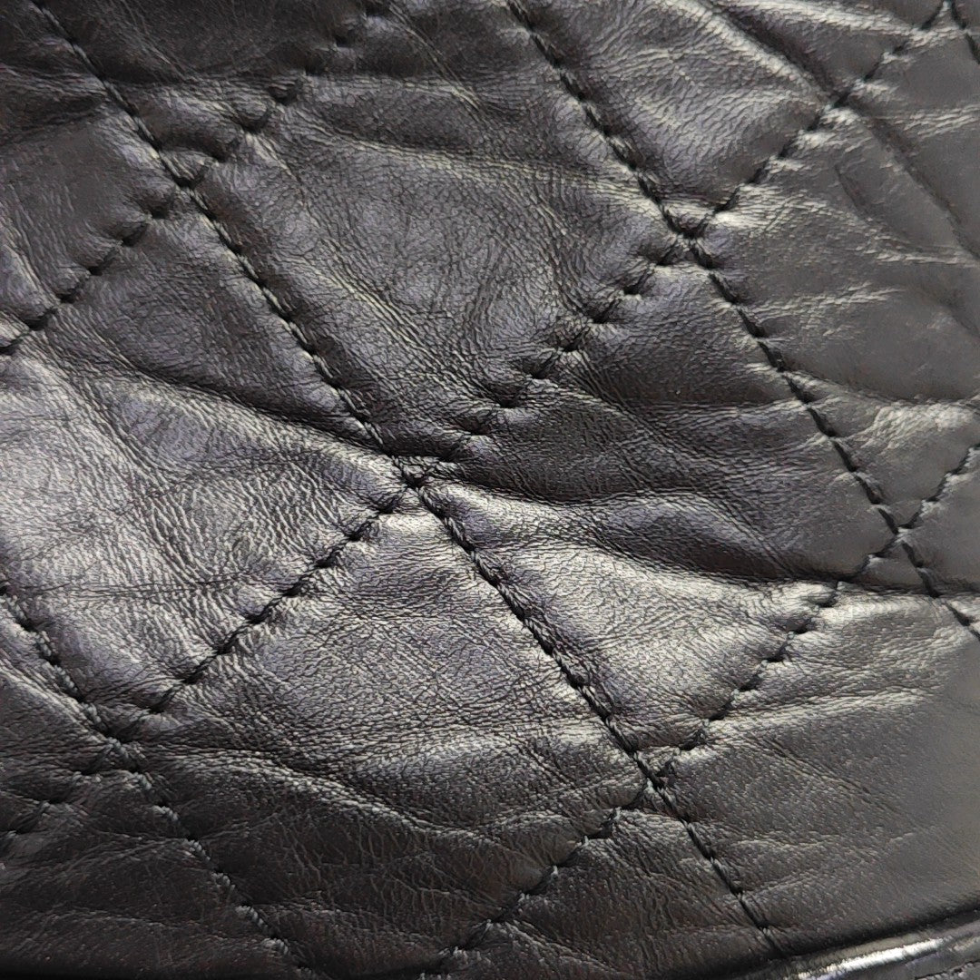 GABRIELLE Medium Quilted Calfskin Black