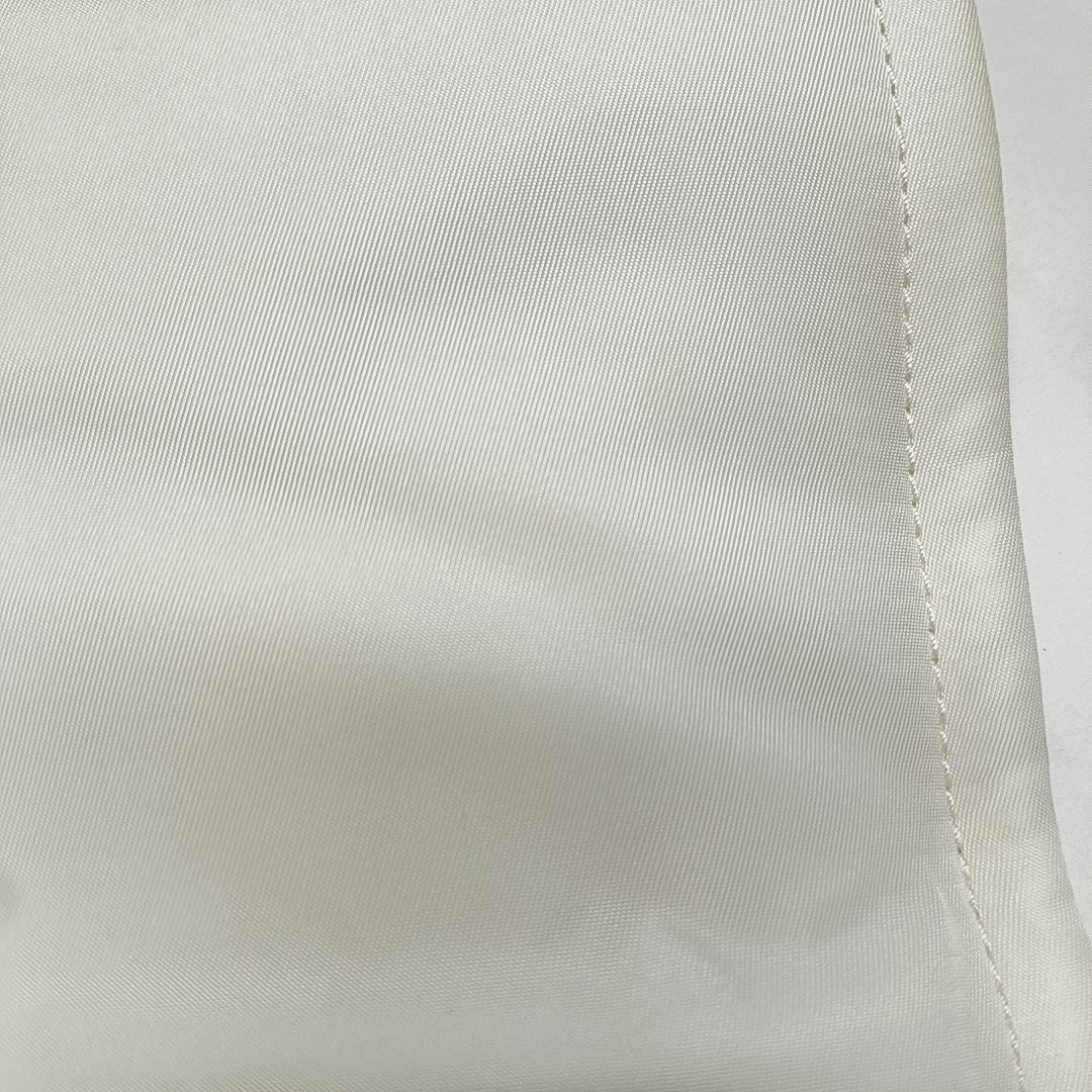 Invite Quilted Nylon White