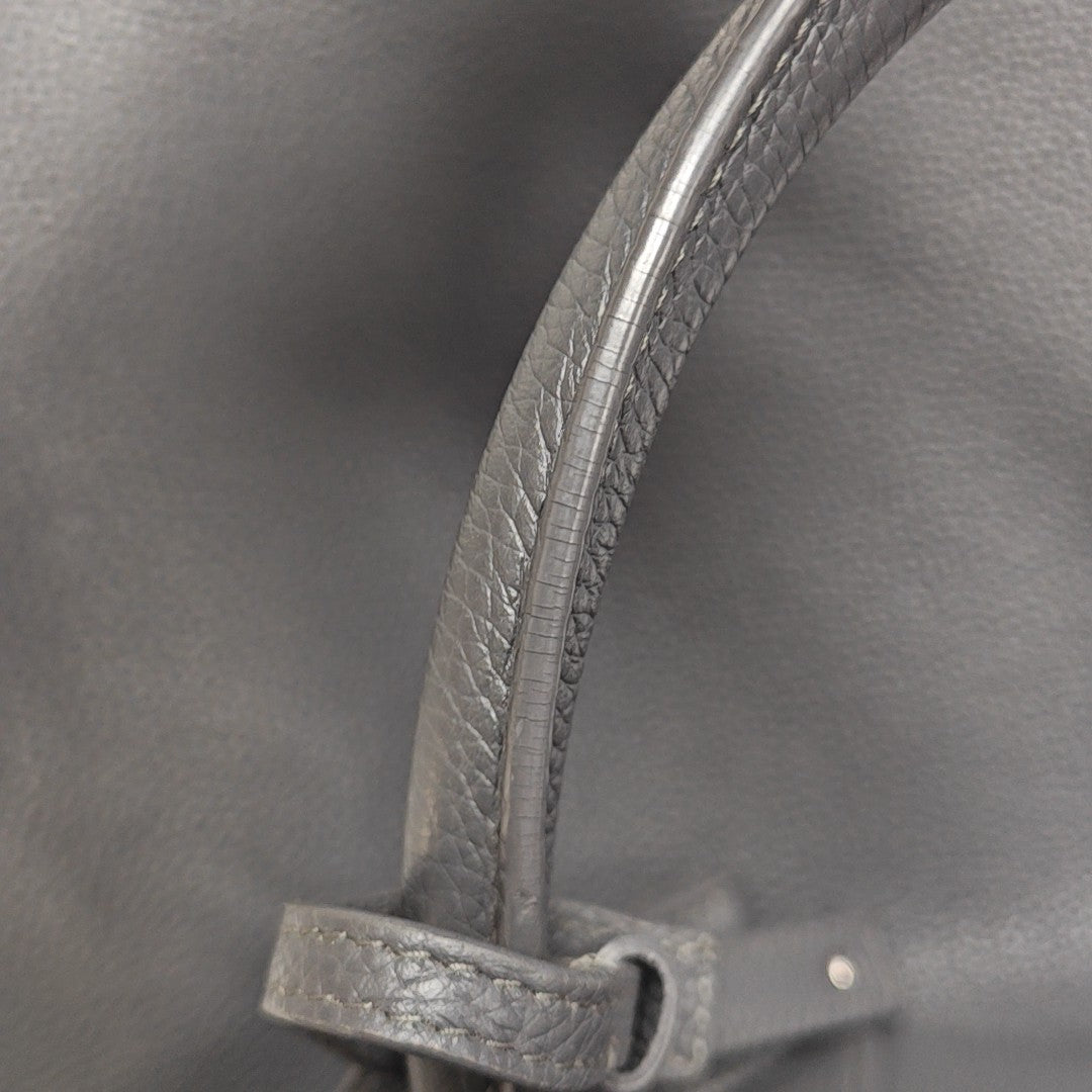 SAC DE JOUR Calfskin Gray