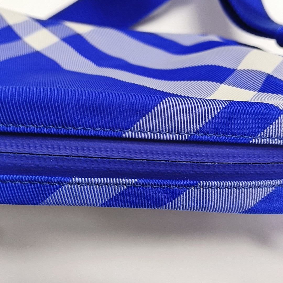 Canvas Blue