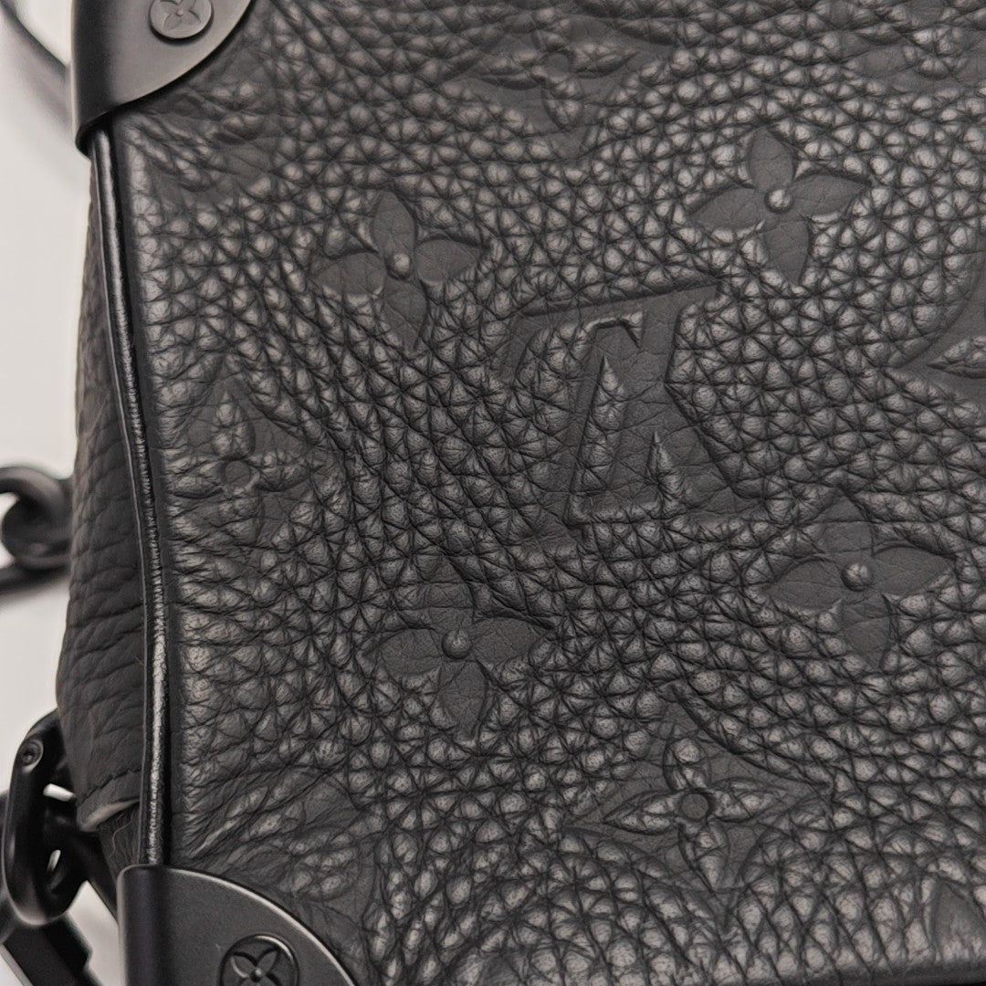 SOFT TRUNK Mini Monogram Calfskin Black