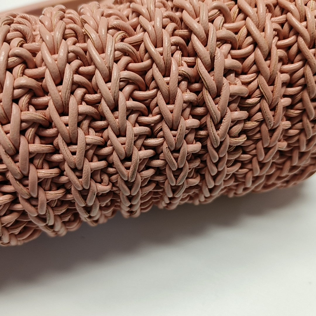 Point Lambskin Pink
