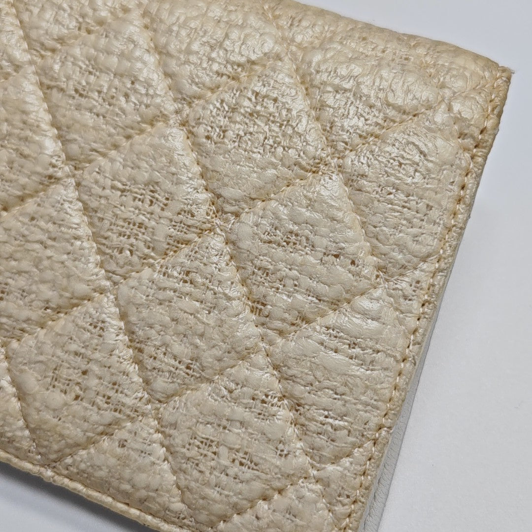 Quilted Special Material Wallet Beige