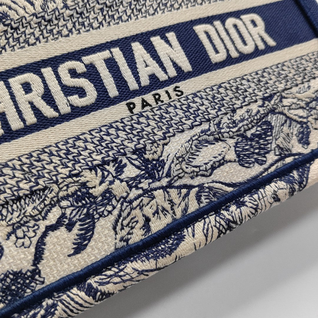Authenticated pre-owned  Book Tote Mini Fabric Blue - Tote Bag at Looply
