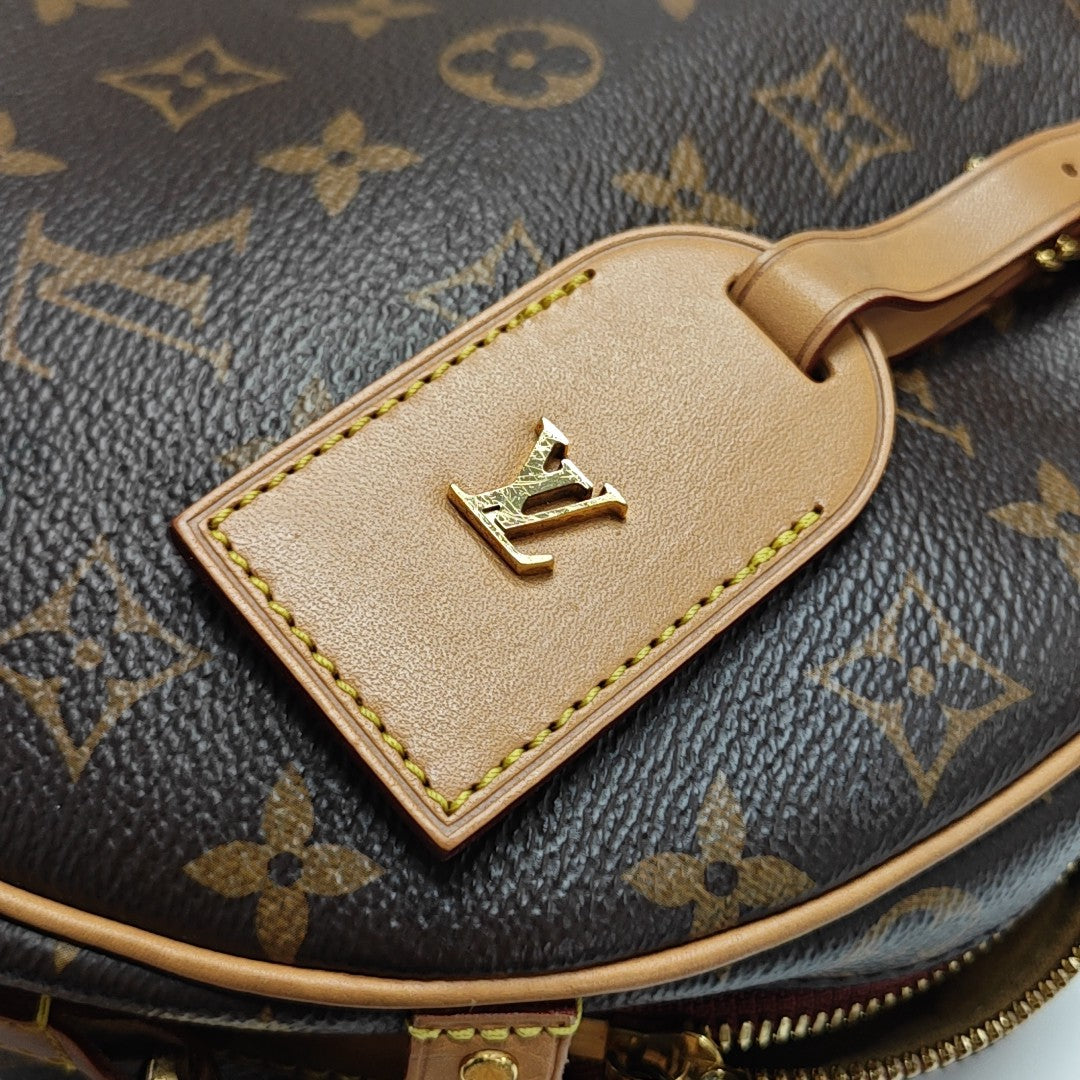 BOITE CHAPEAU MM Monogram Coated Canvas Brown