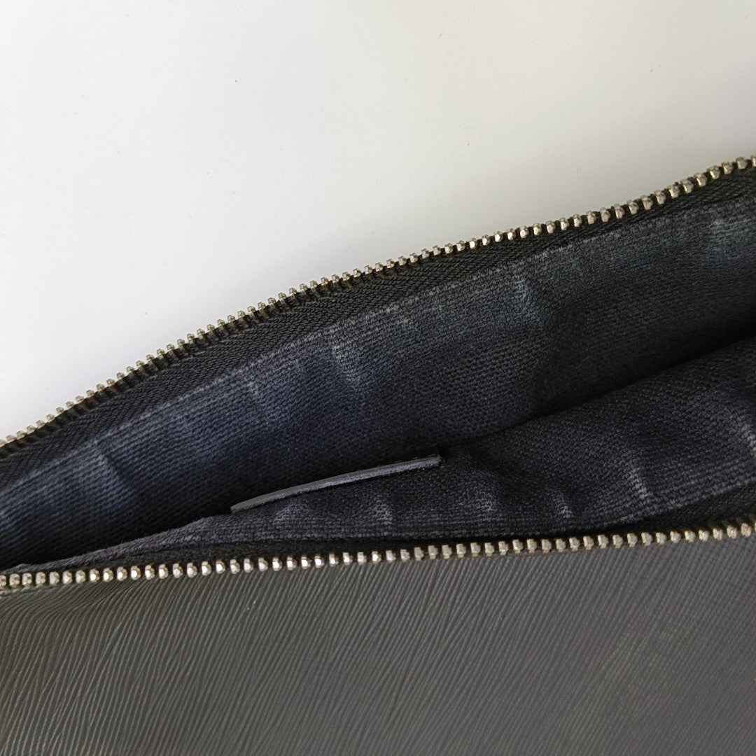 Calfskin Clutch Black